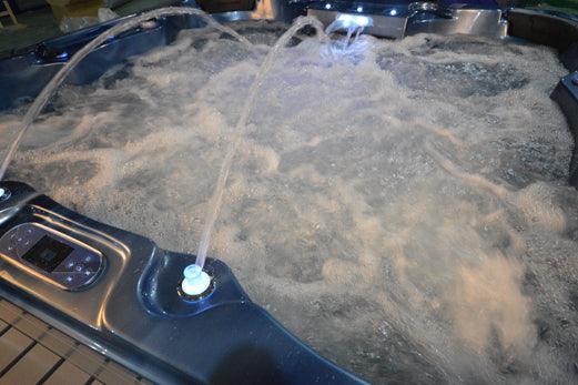 Whirlpool Outdoor Hot Tub Spa Pool GENESIS blau-hellgrau - bm raumkonzept